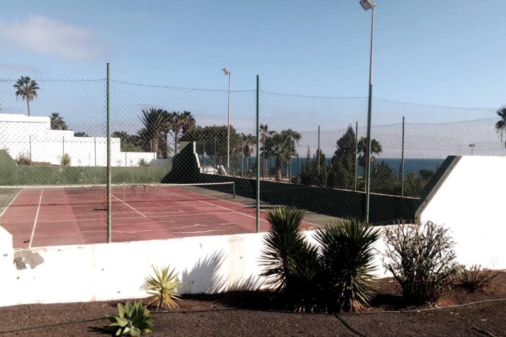 Tuscan Apartment Mit Meerblick Und Sonnenterrasse Costa Teguise Eksteriør billede